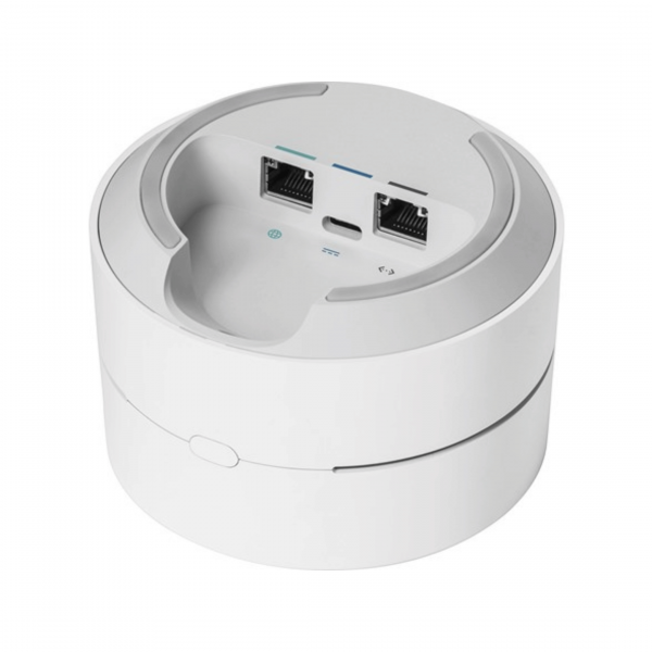 Nest wifi router and 2 points 1st gen
